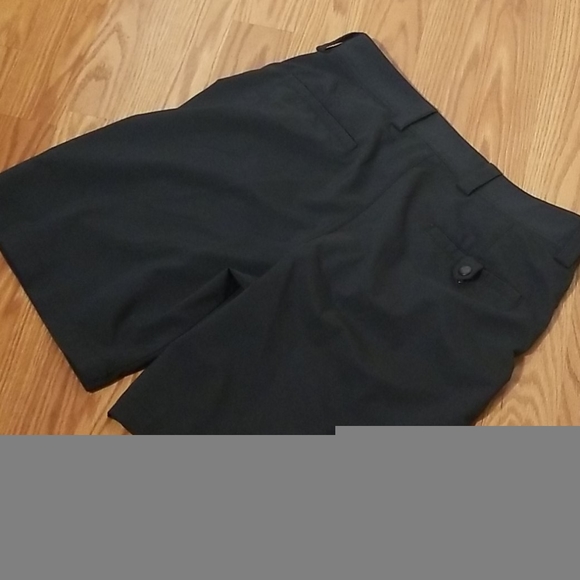 Under armour shorts size 32 - Picture 6 of 6
